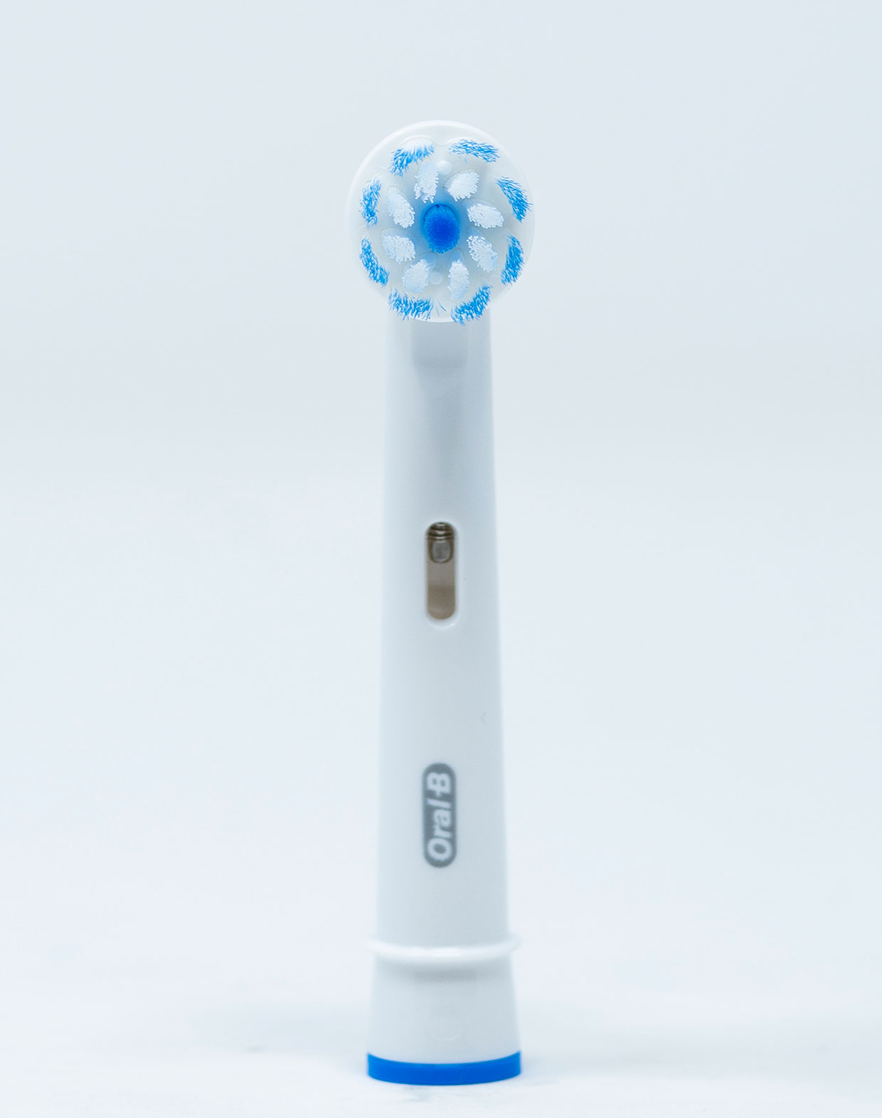 OralB Testina di Ricambio Sensitive Clean – 1 pz.