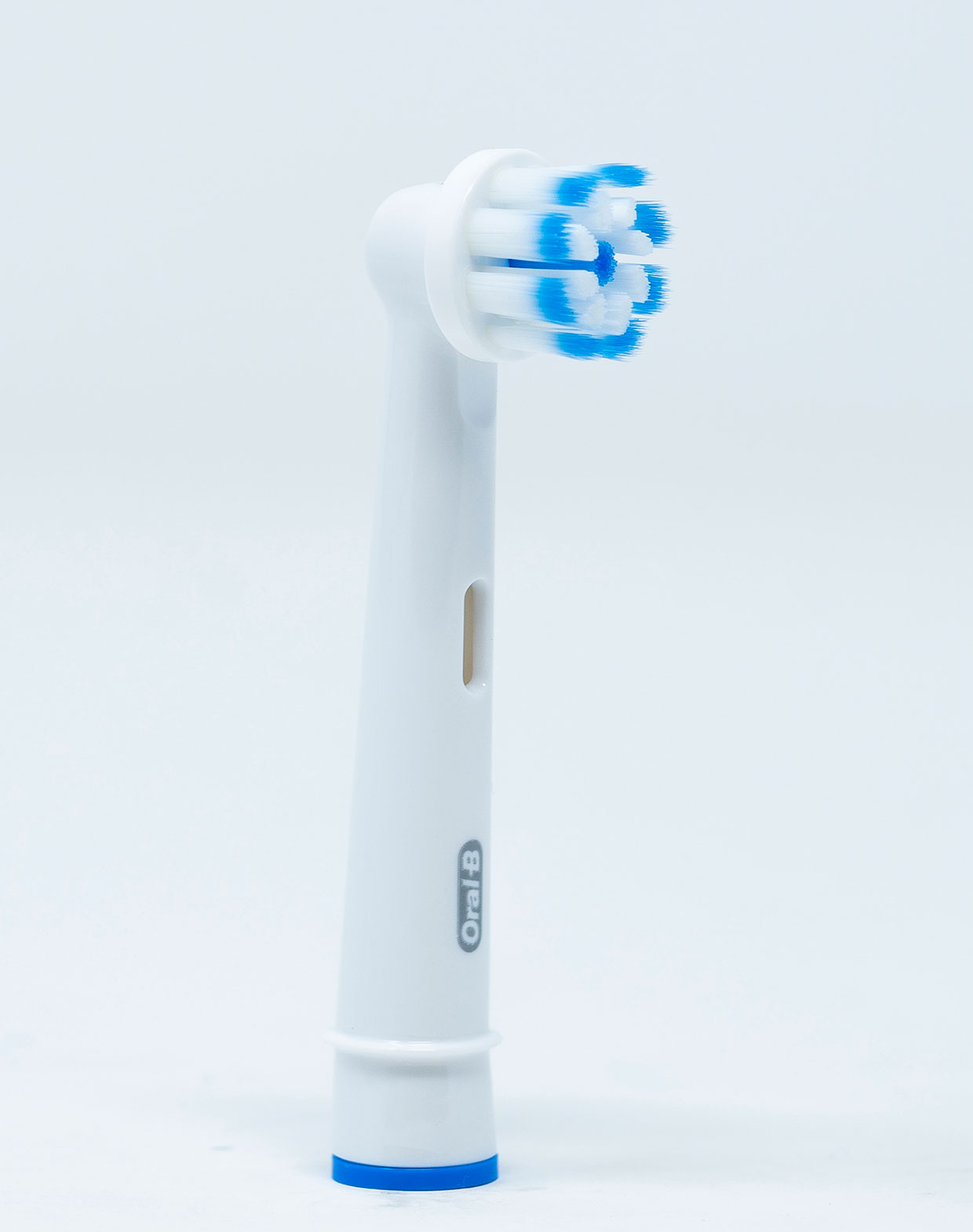 OralB Testina di Ricambio Sensitive Clean – 1 pz.
