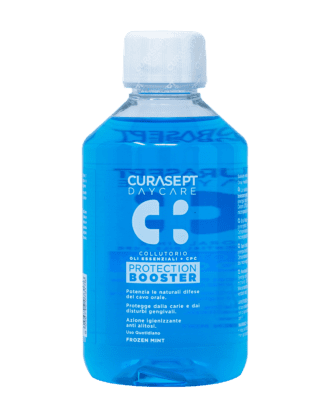 Curasept Collutorio Daycare Protection Booster Frozen Mint - 250 ml