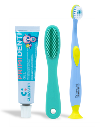 Curasept Kit Primi Denti + Spazzolino Baby IN OMAGGIO - Azzurro