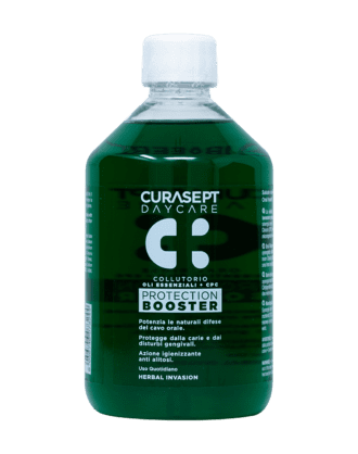 Curasept Collutorio Daycare Protection Booster Herbal Invasion - 500 ml